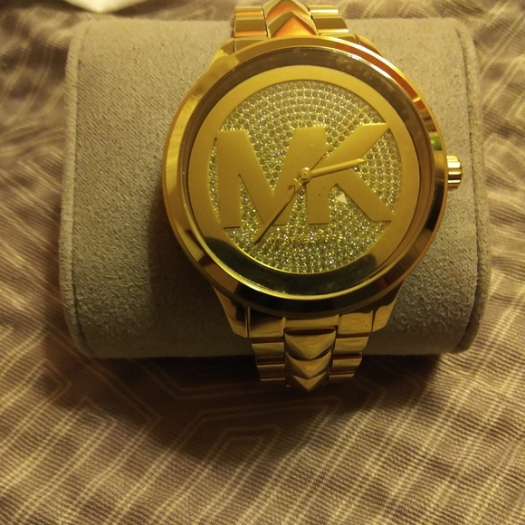 Michael Kors Watch New - Picture 3 of 5